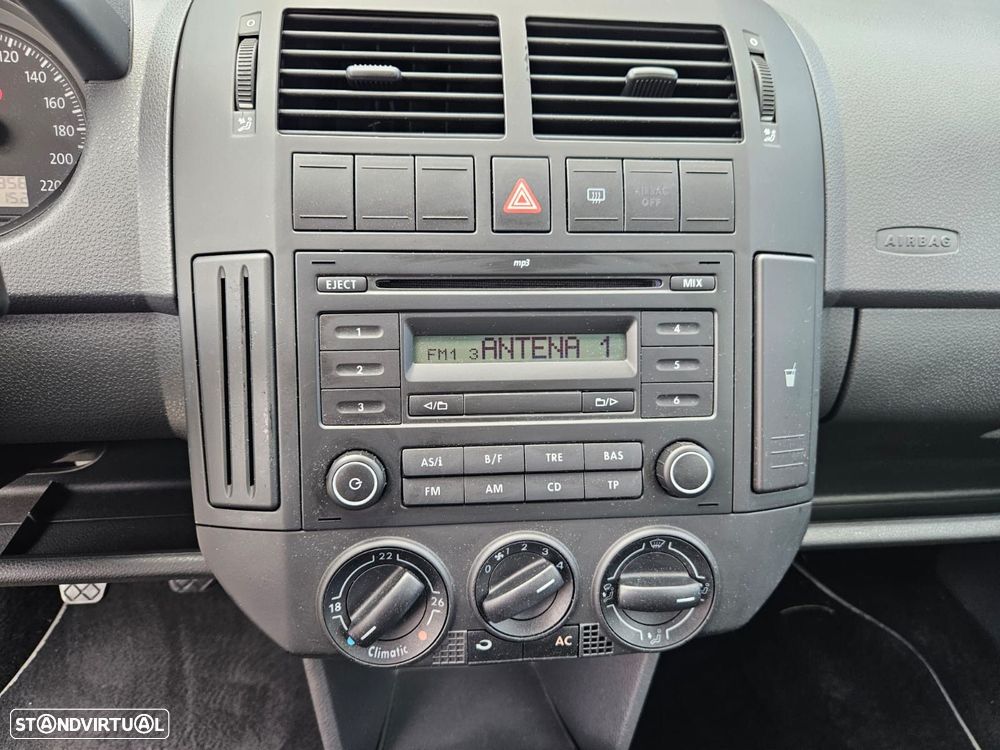 VW Polo 1.2 Trendline - 23