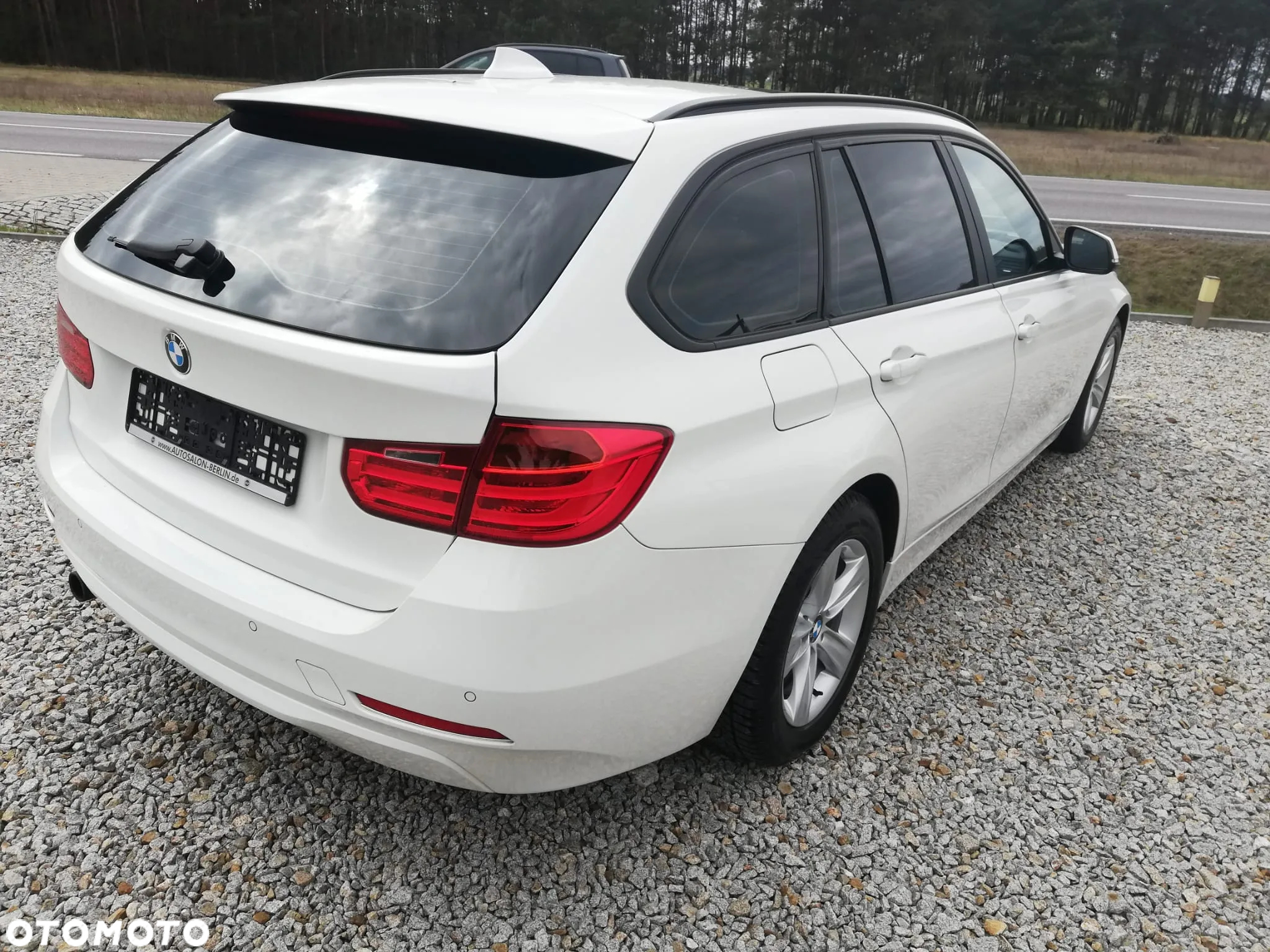 BMW Seria 3 316i Modern Line - 4