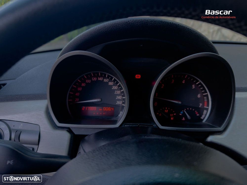 BMW Z4 2.5i - 20