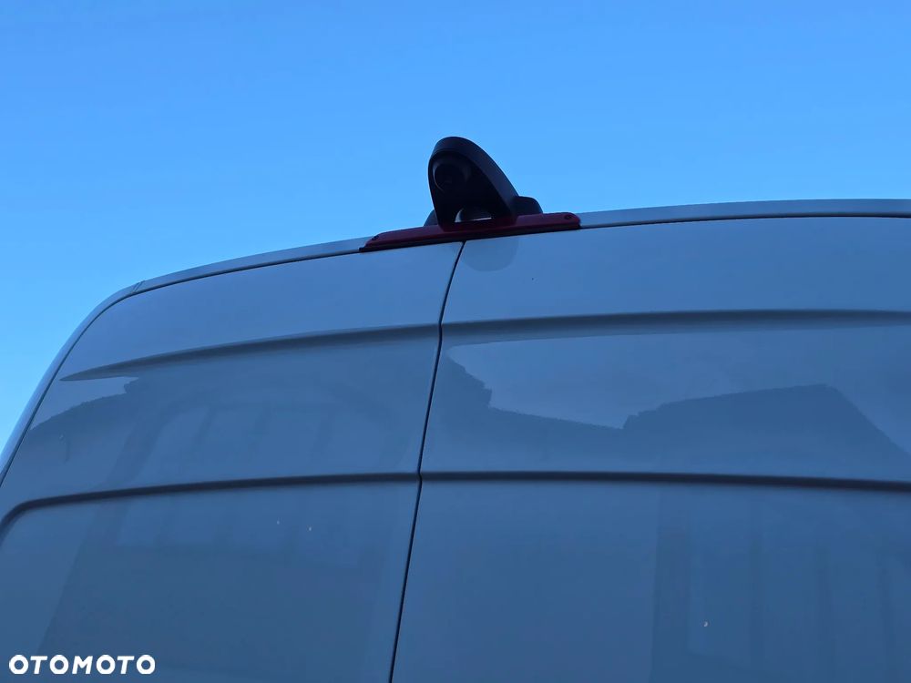 Mercedes-Benz Sprnter - 24