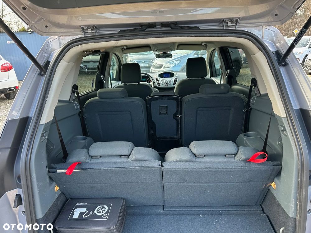 Ford Grand C-MAX 1.6 TDCi Start-Stop-System Champions Edition - 11