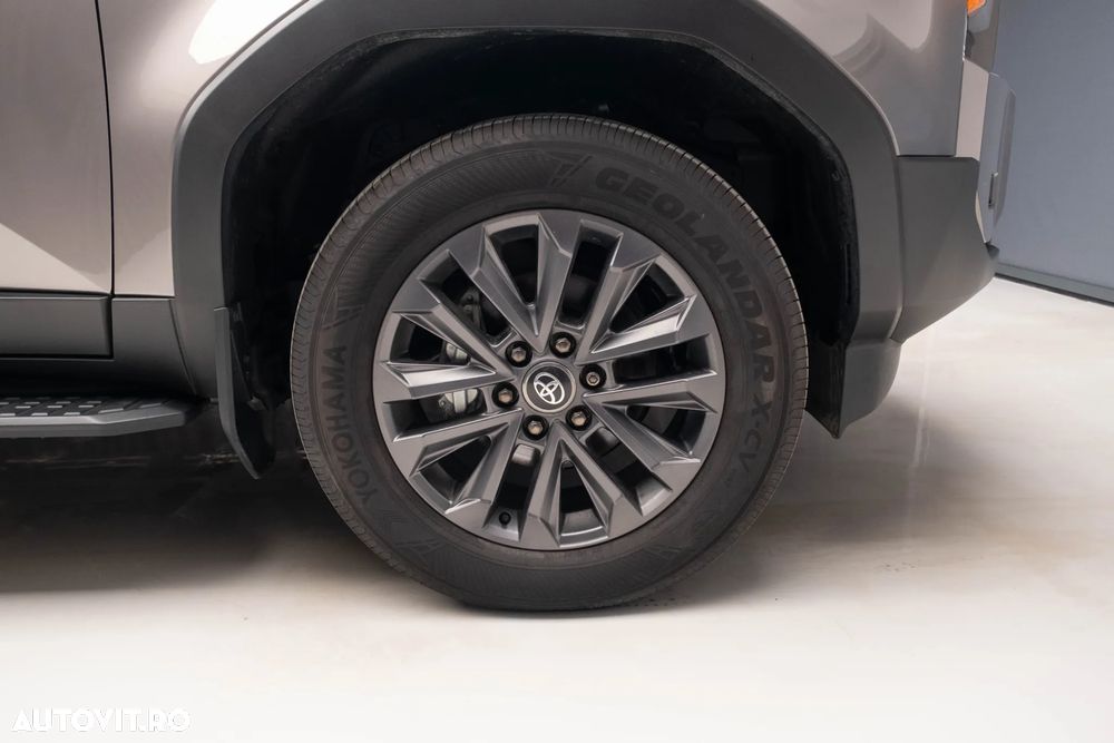 Toyota Land Cruiser - 23