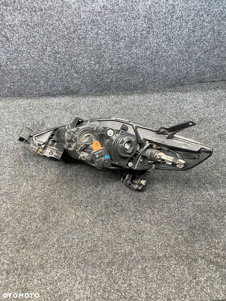 mazda 5 lampa prawa przednia p5115r - 6
