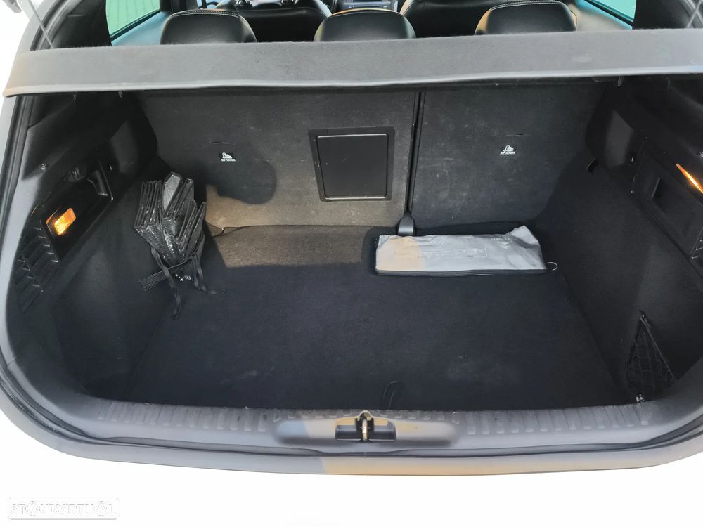 Citroën DS4 1.6 HDi So Chic - 54