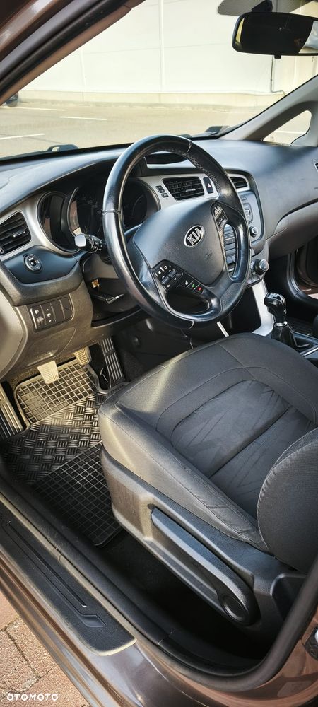 Kia Ceed 1.6 GDI M - 15