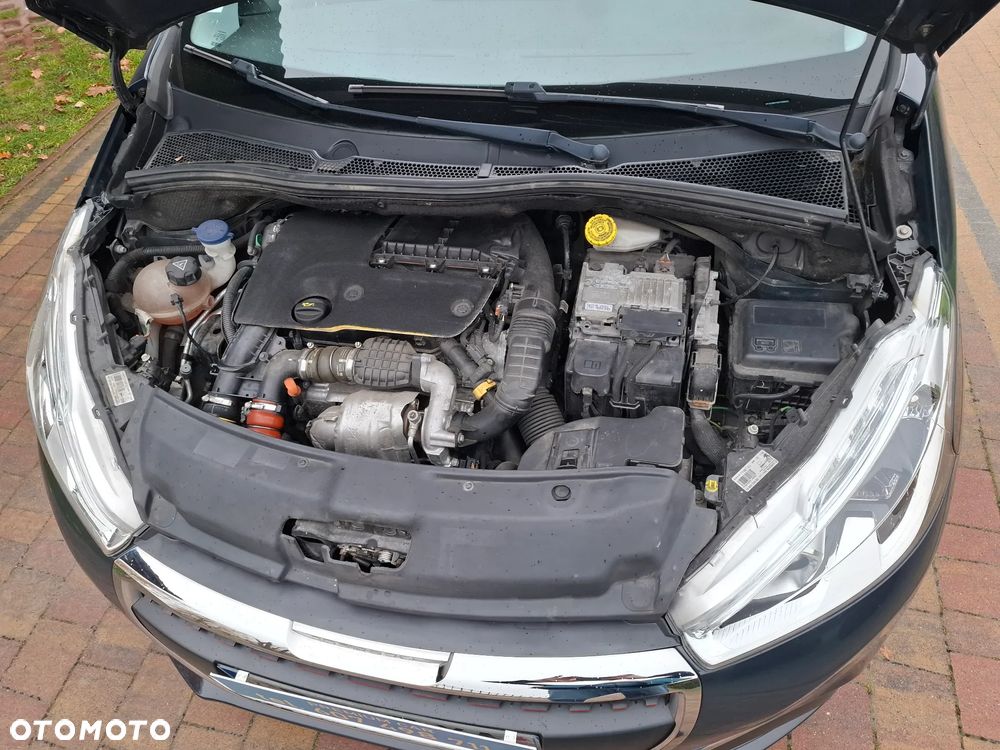 Peugeot 208 Blue-HDi 100 Stop&Start Allure - 31