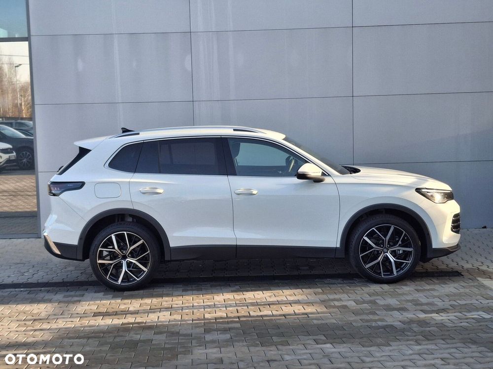 Volkswagen Tiguan - 5