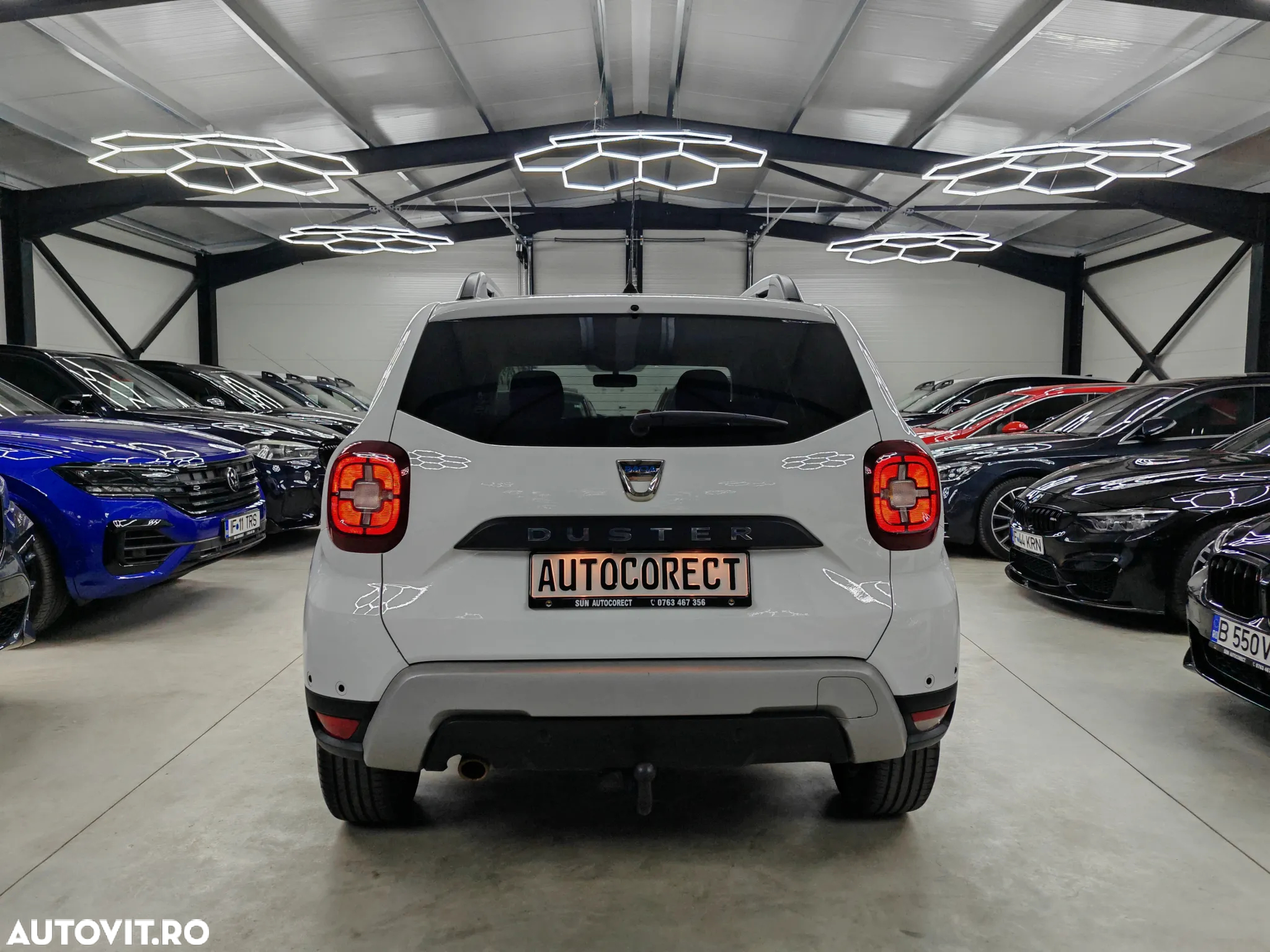 Dacia Duster TCe 100 2WD Essential - 36