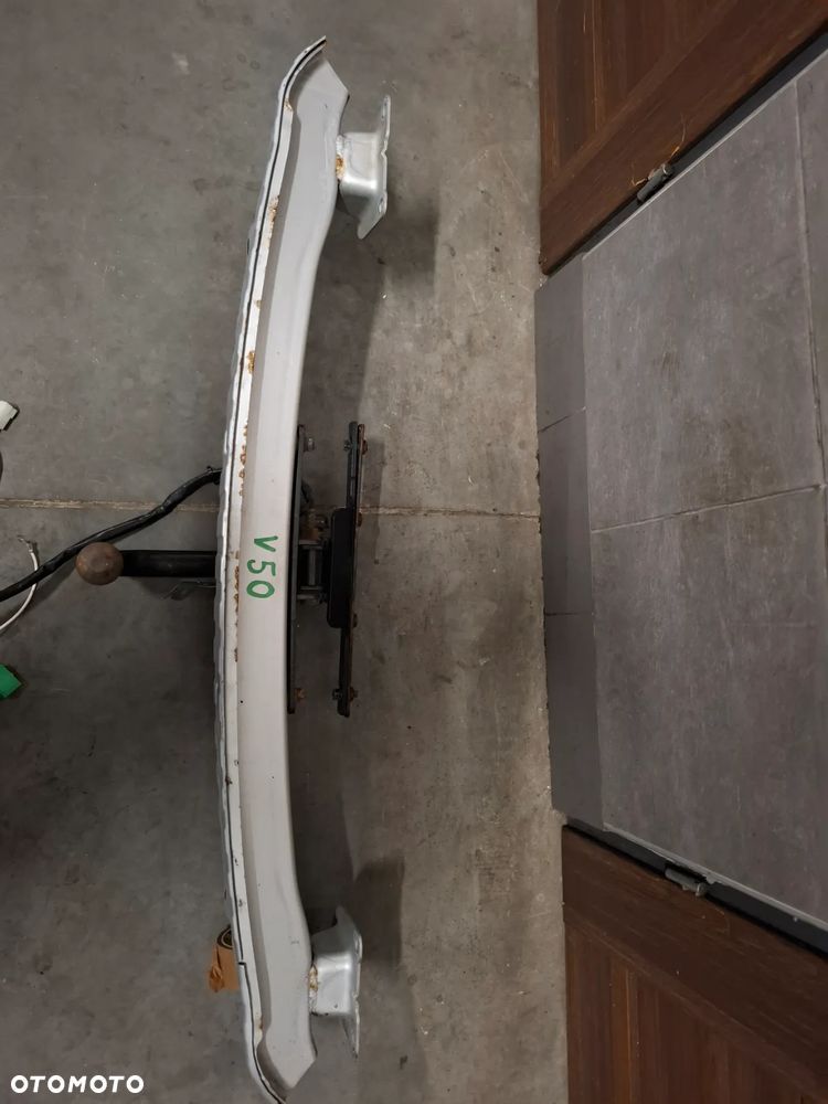 Hak holowniczy belka pod zderzak komplet Volvo V50 kombi - 2