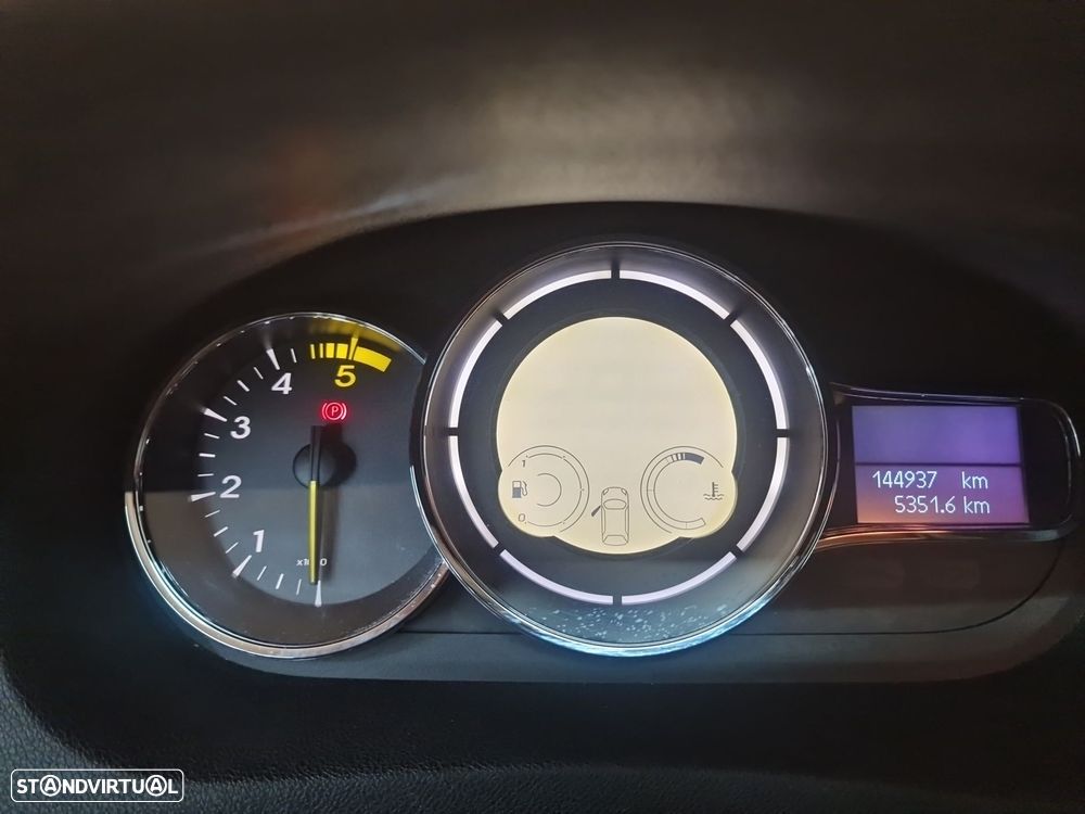 Renault Mégane Coupe 1.5 dCi Dynamique - 7