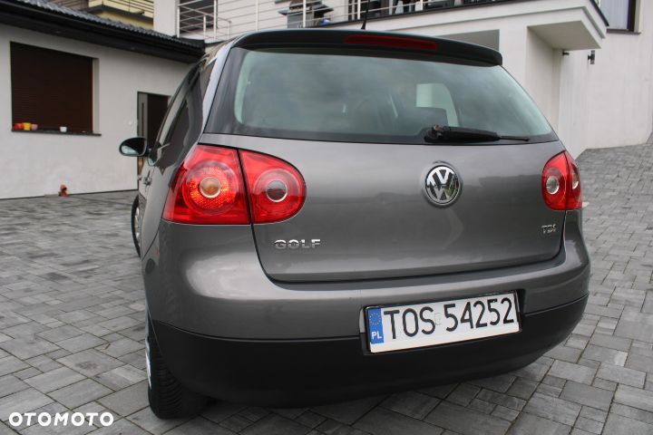 Volkswagen Golf 1.9 TDI Comfortline - 4