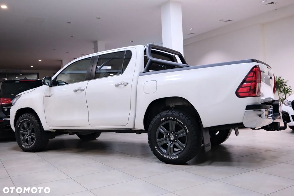 Toyota Hilux 2.4 D-4D Double Cab Selection 4x4 - 9