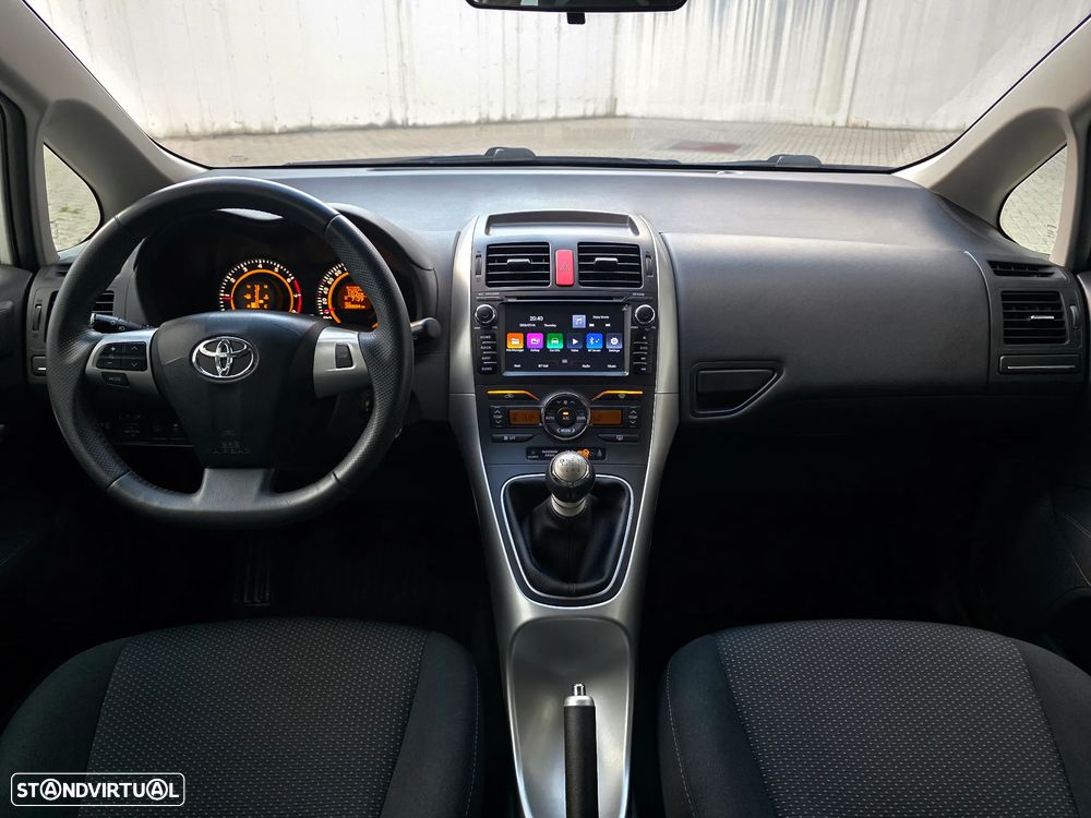 Toyota Auris 1.33 VVT-i Exclusive - 36