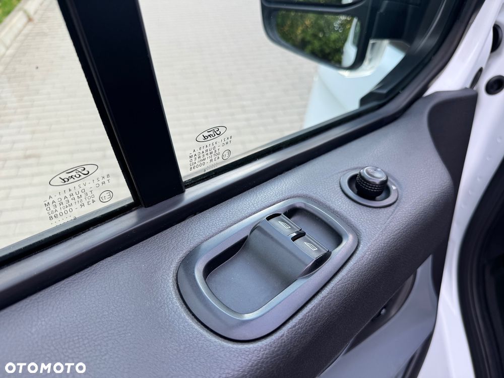 Ford Transit custom - 16