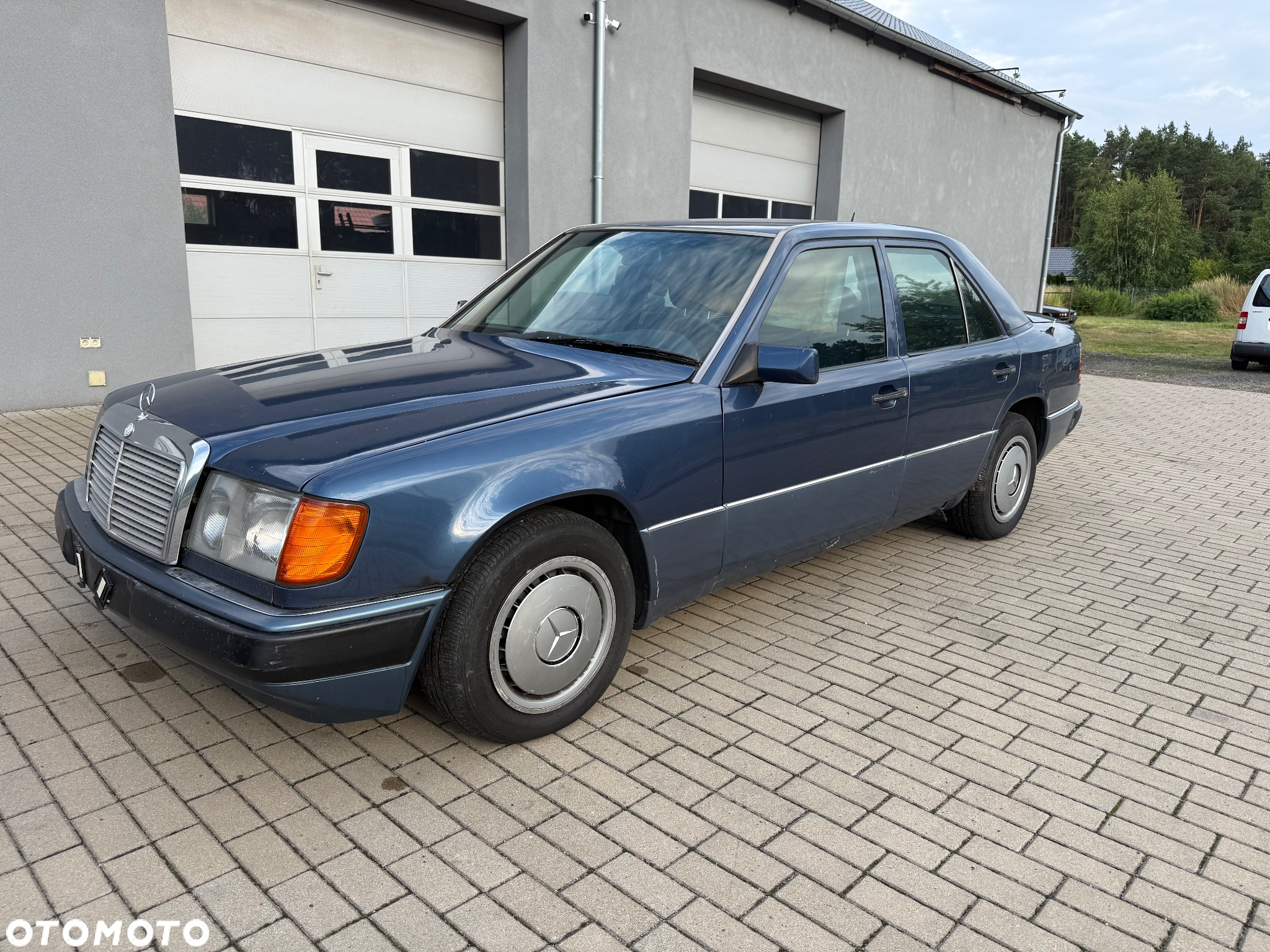 Mercedes-Benz W124 (1984-1993) - 2