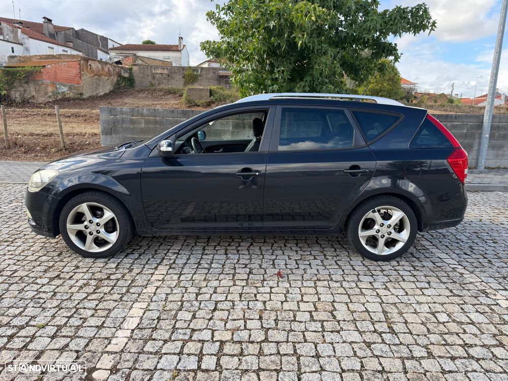 Kia Ceed SW 1.6 CRDi EX - 2