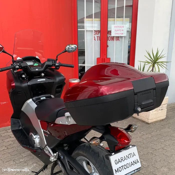 Honda Integra 700 - 8