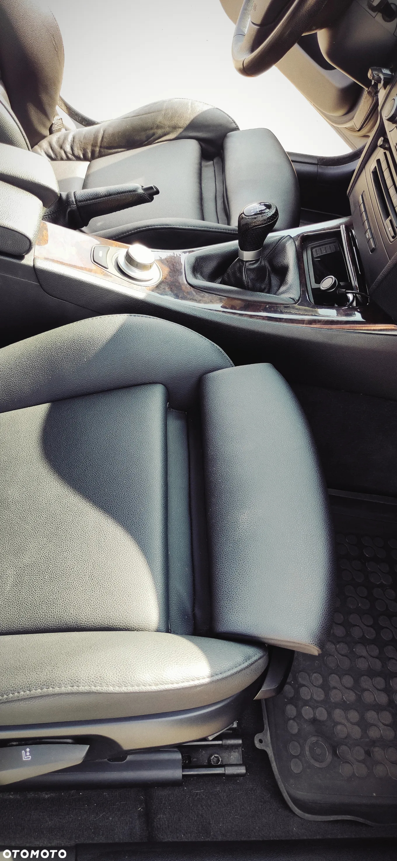 BMW Seria 3 320i - 10
