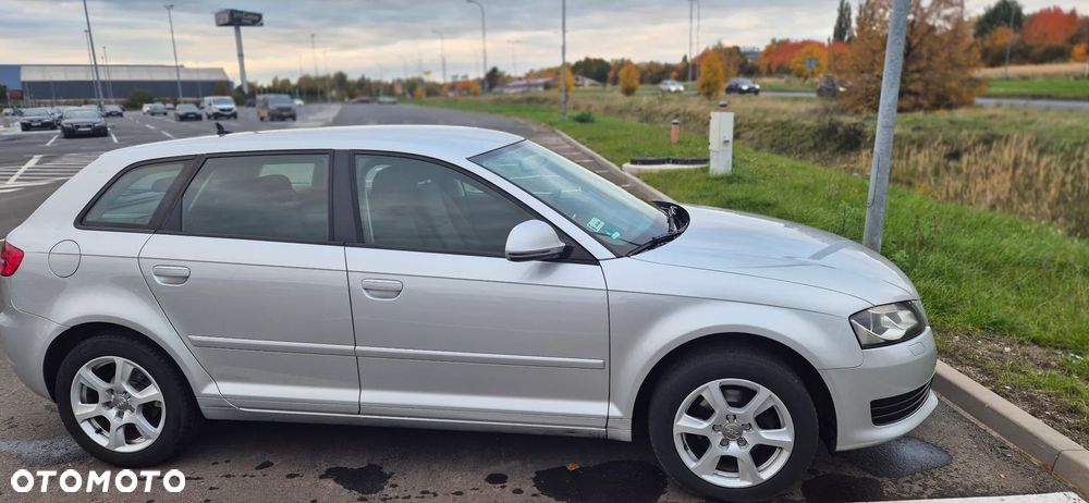 Audi A3 Sportback - 8