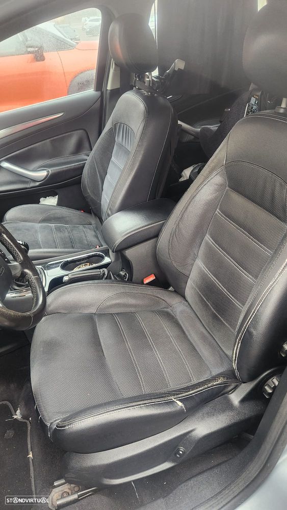 Ford Mondeo 2.0 TDCI Titanium - 5
