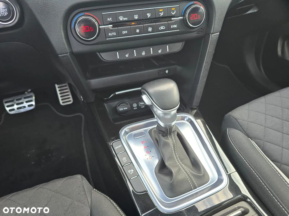 Kia ProCeed 1.6 CRDi DCT7 SCR GT LINE - 38