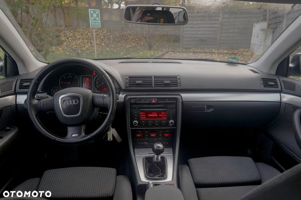 Audi A4 Avant 2.0 TDI DPF - 8