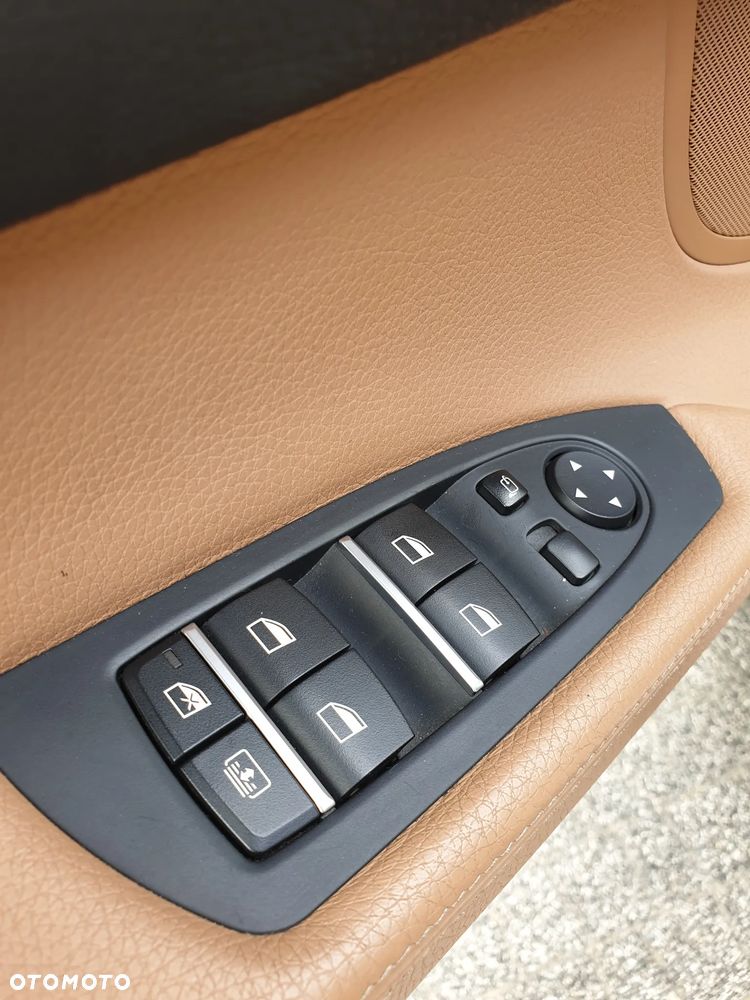 BMW Seria 7 - 11