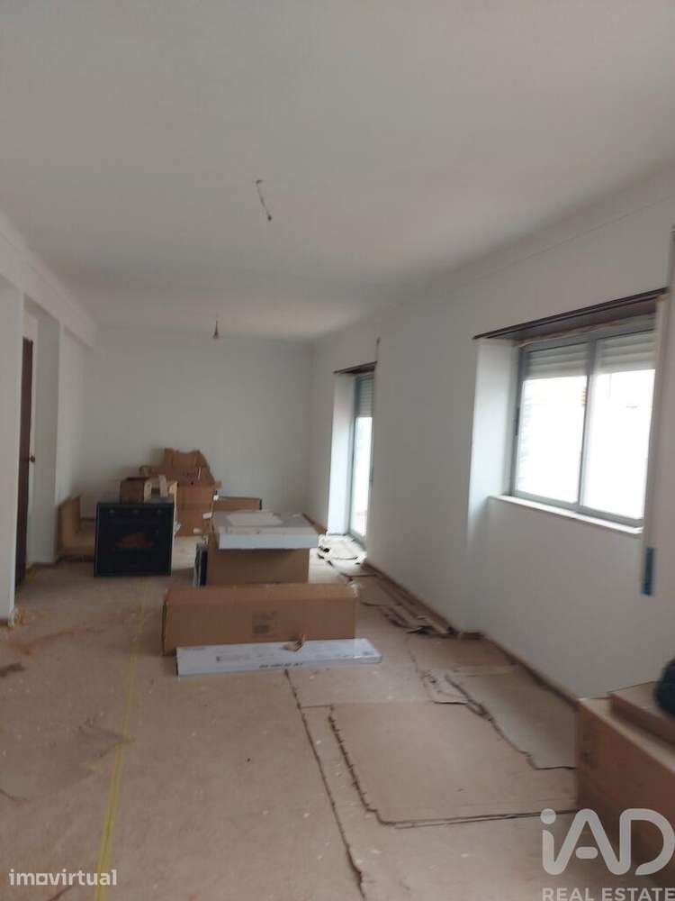 Apartamento T3 em Caldas da Rainha - Nossa Senhora do Pópulo, Coto e S - Grande imagem: 2/15