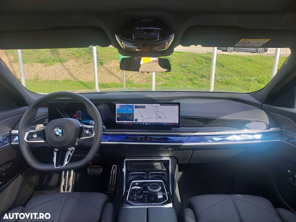 BMW Seria 7 - 12