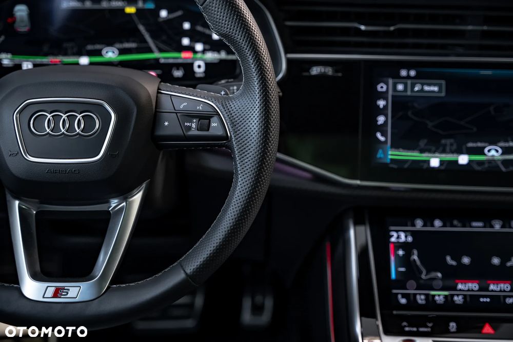 Audi SQ8 - 29