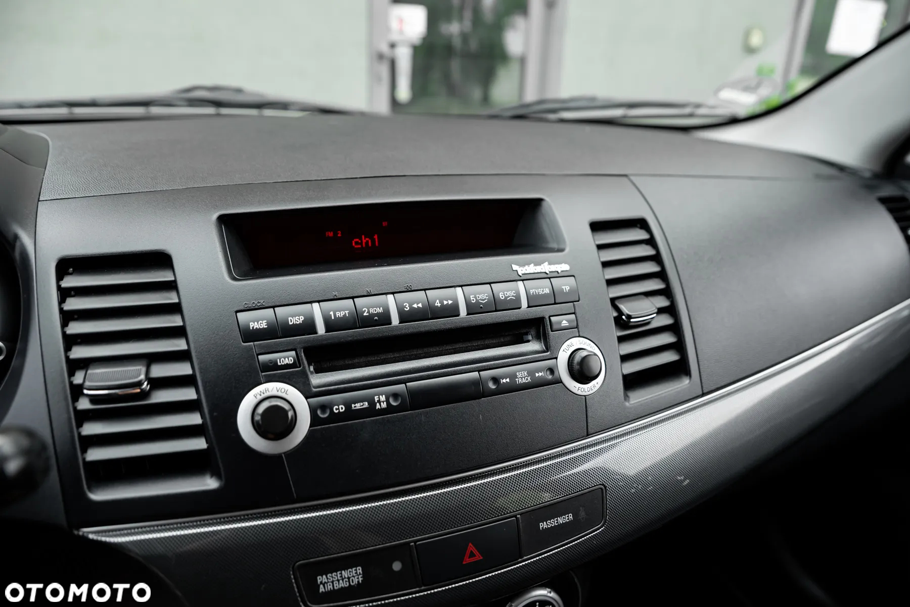 Mitsubishi Lancer 1.8 Inform - 32