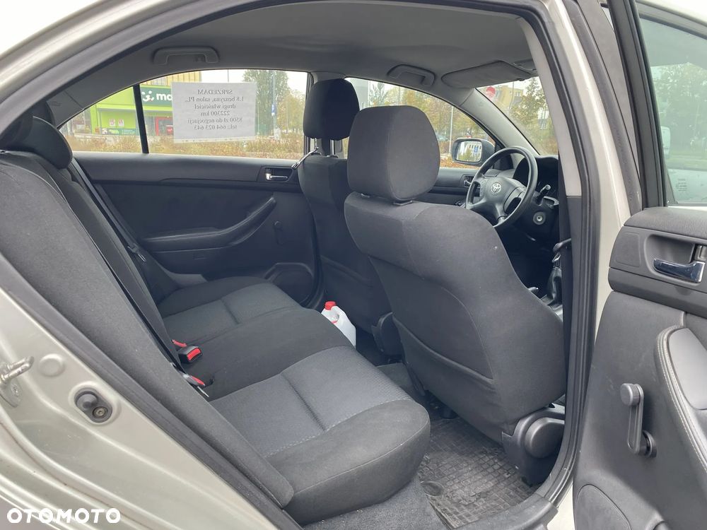 Toyota Avensis 1.8 VVT-i Sol - 7