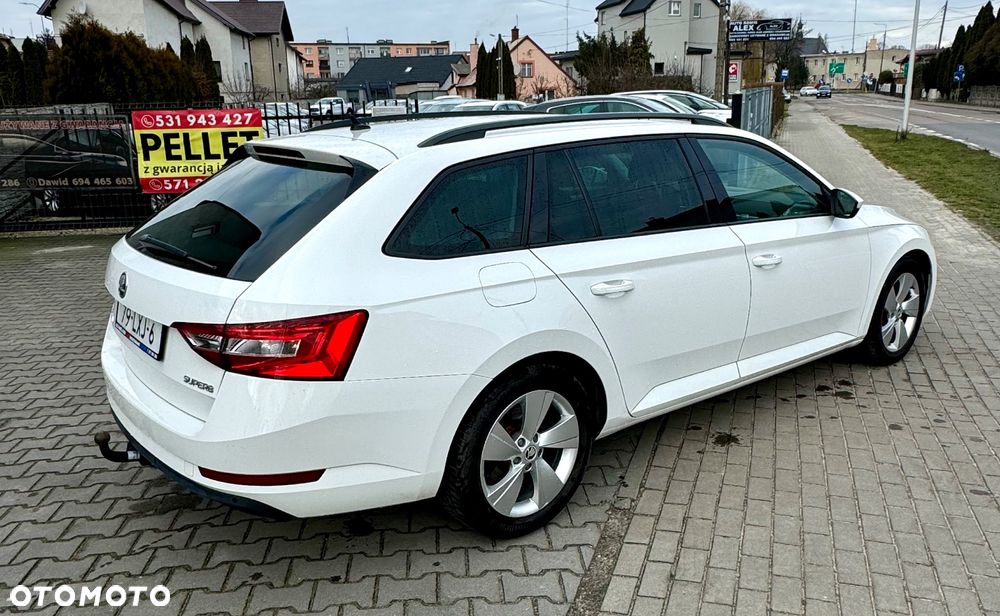 Skoda Superb 1.6 TDI Ambition DSG - 6