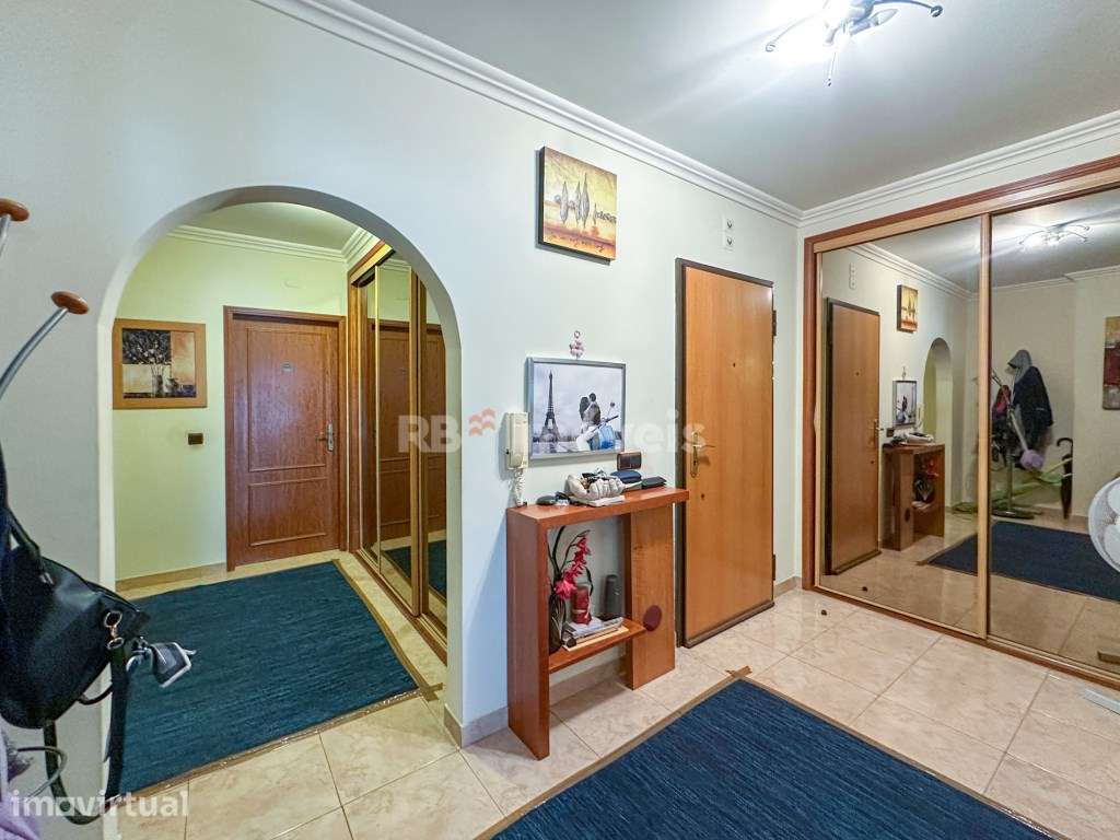 Apartamento T2 com elevador e sótão em Abrantes - Grande imagem: 4/15