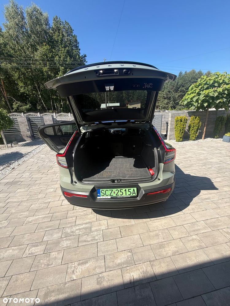 Volvo C40 - 10