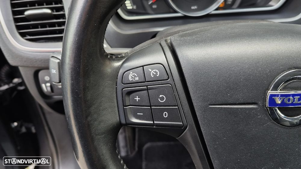 Volvo V40 1.6 D2 Eco Kinetic - 19