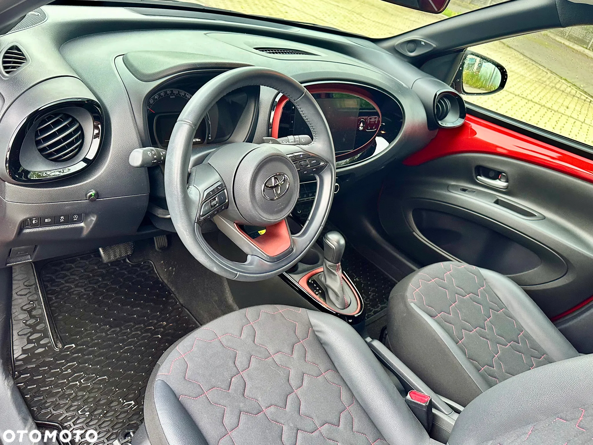 Toyota Aygo X - 16