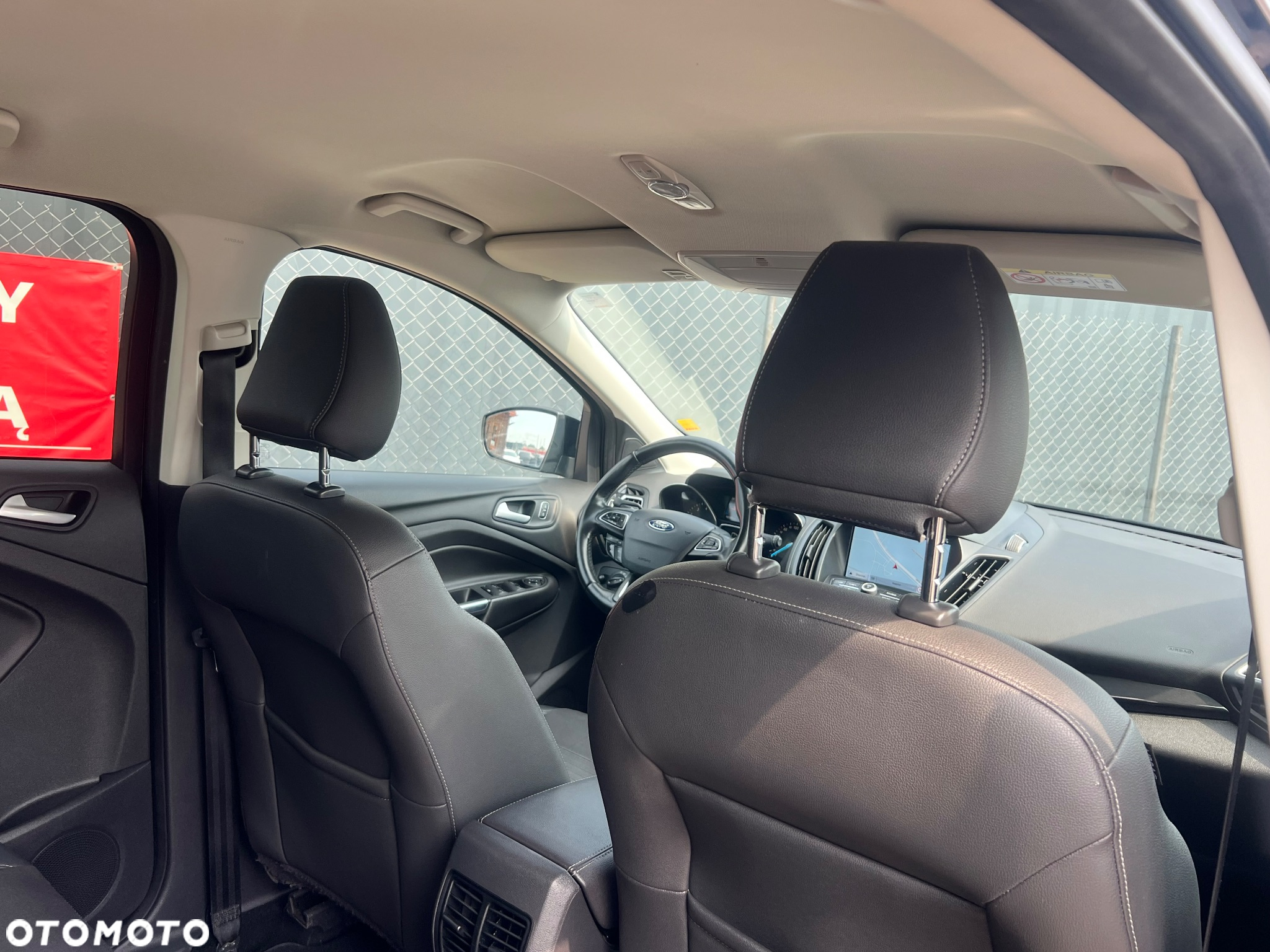 Ford Kuga 1.5 EcoBoost FWD Titanium - 13