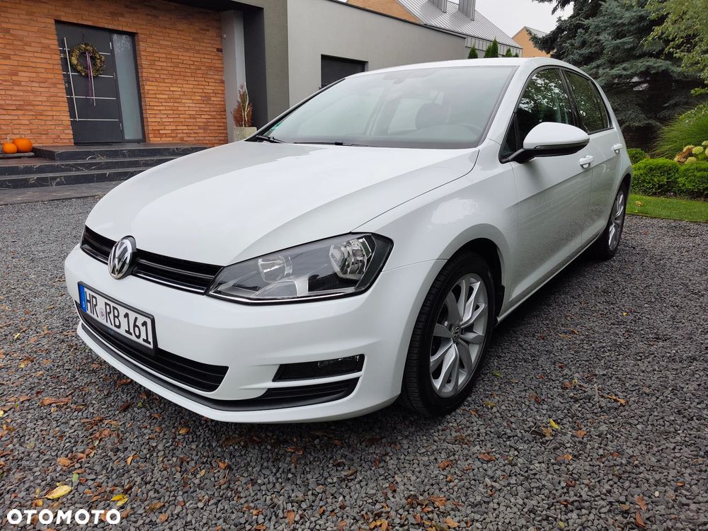 Volkswagen Golf - 16