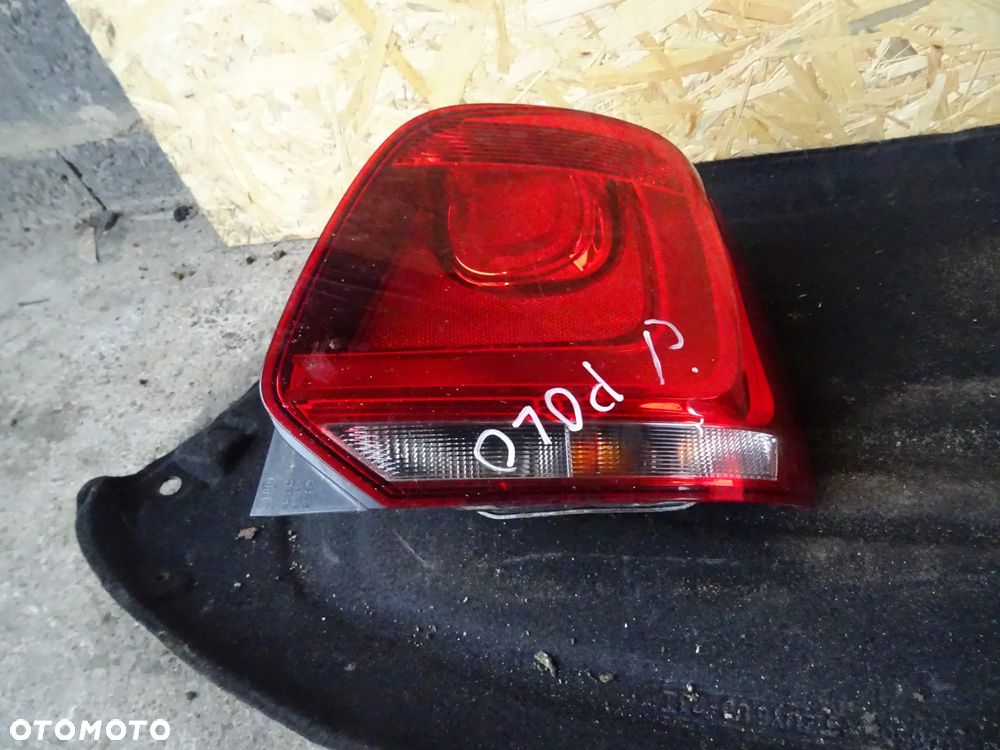 Lampa Prawy tył VW Polo 6R 6R0945258A - 3