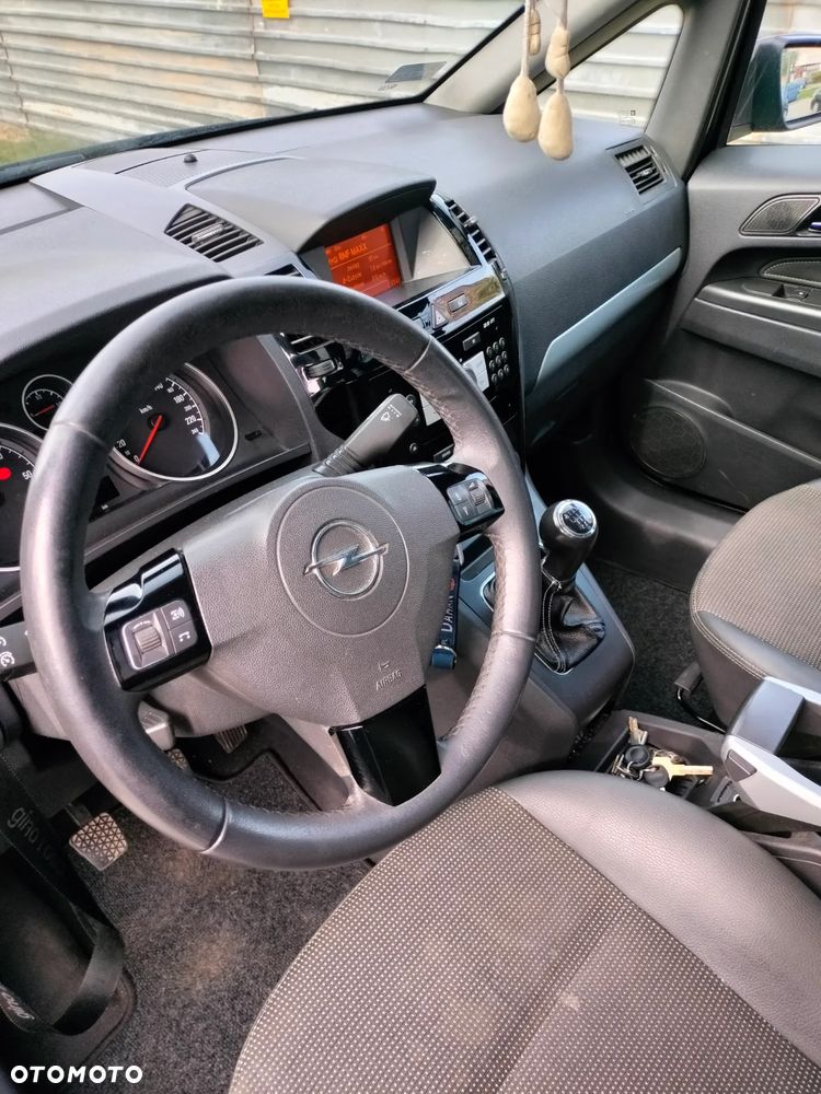 Opel Zafira 1.7 CDTI Cosmo - 13
