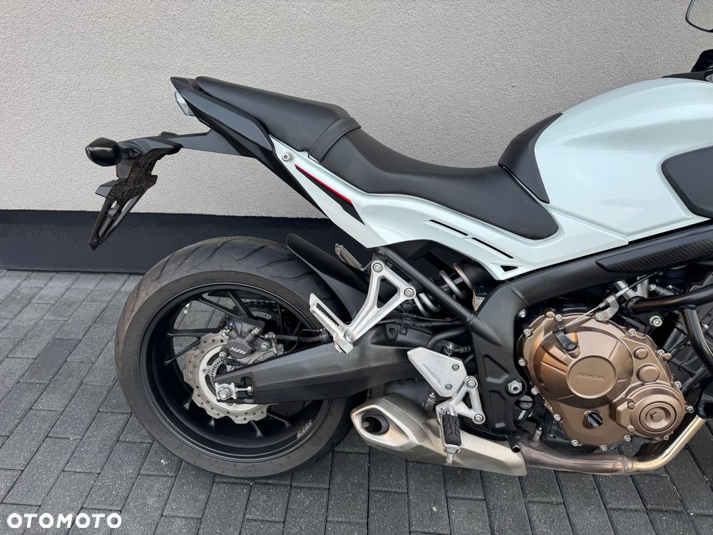 Honda CB - 21