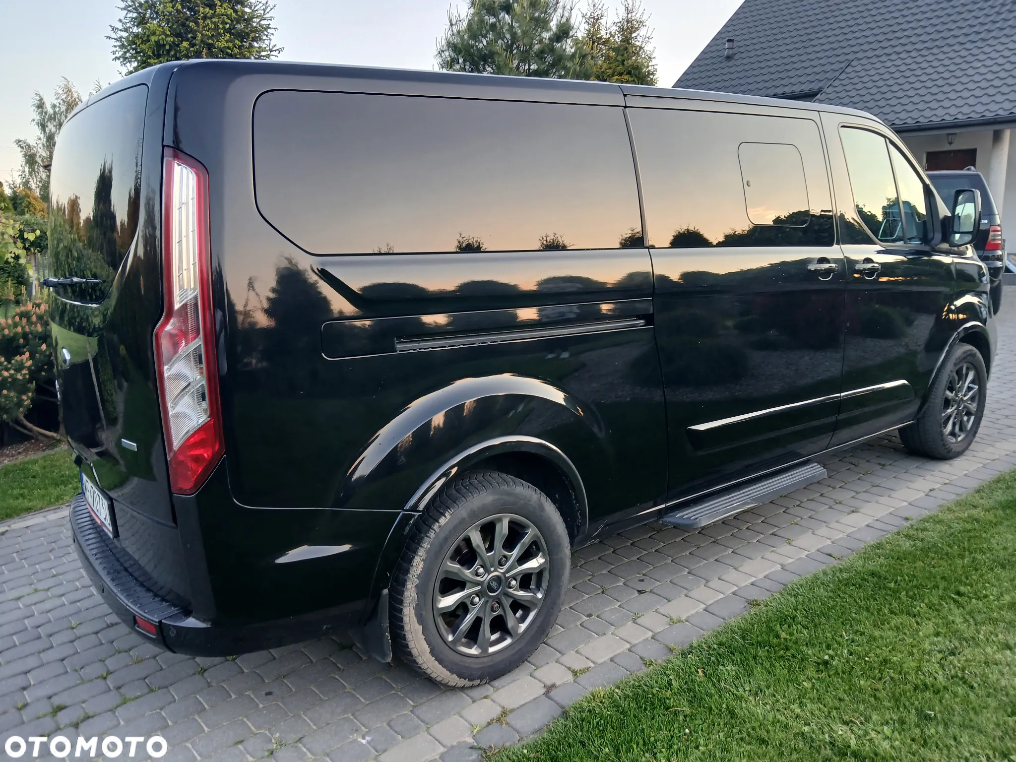 Ford Tourneo Custom 2.0 TDCi L2 Sport - 6