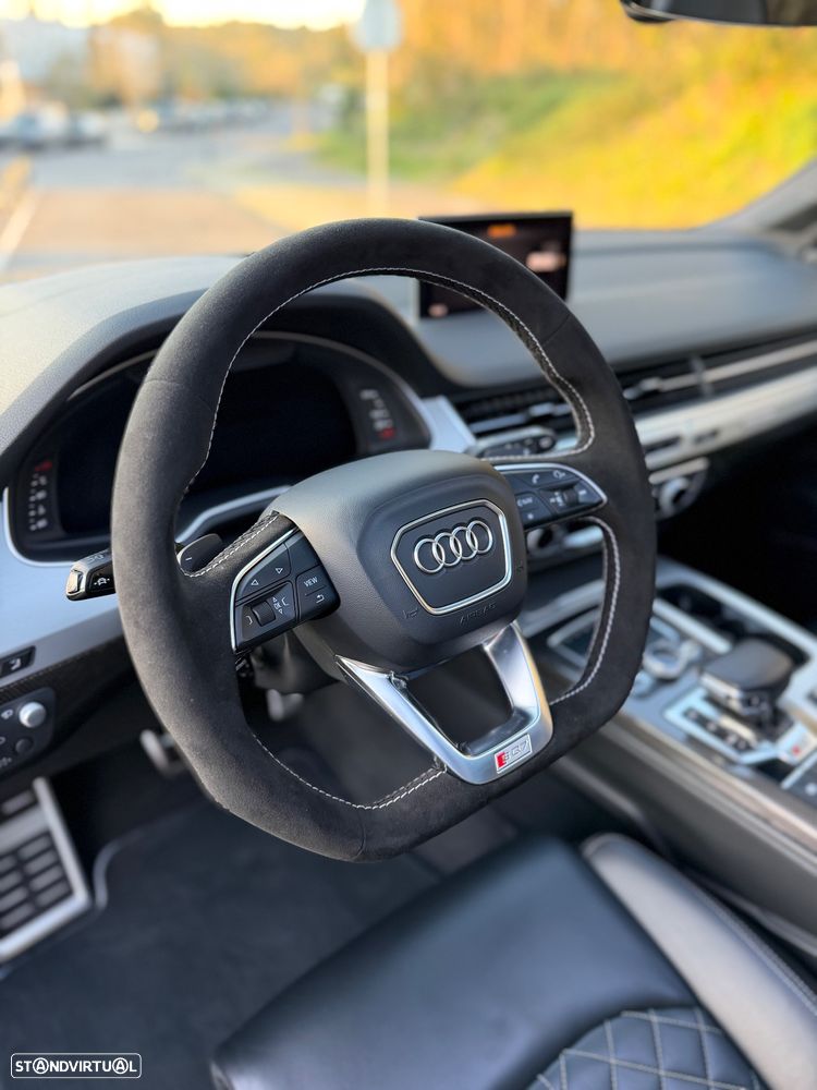 Audi SQ7 4.0 TDI V8 quattro Tiptronic 7L - 52