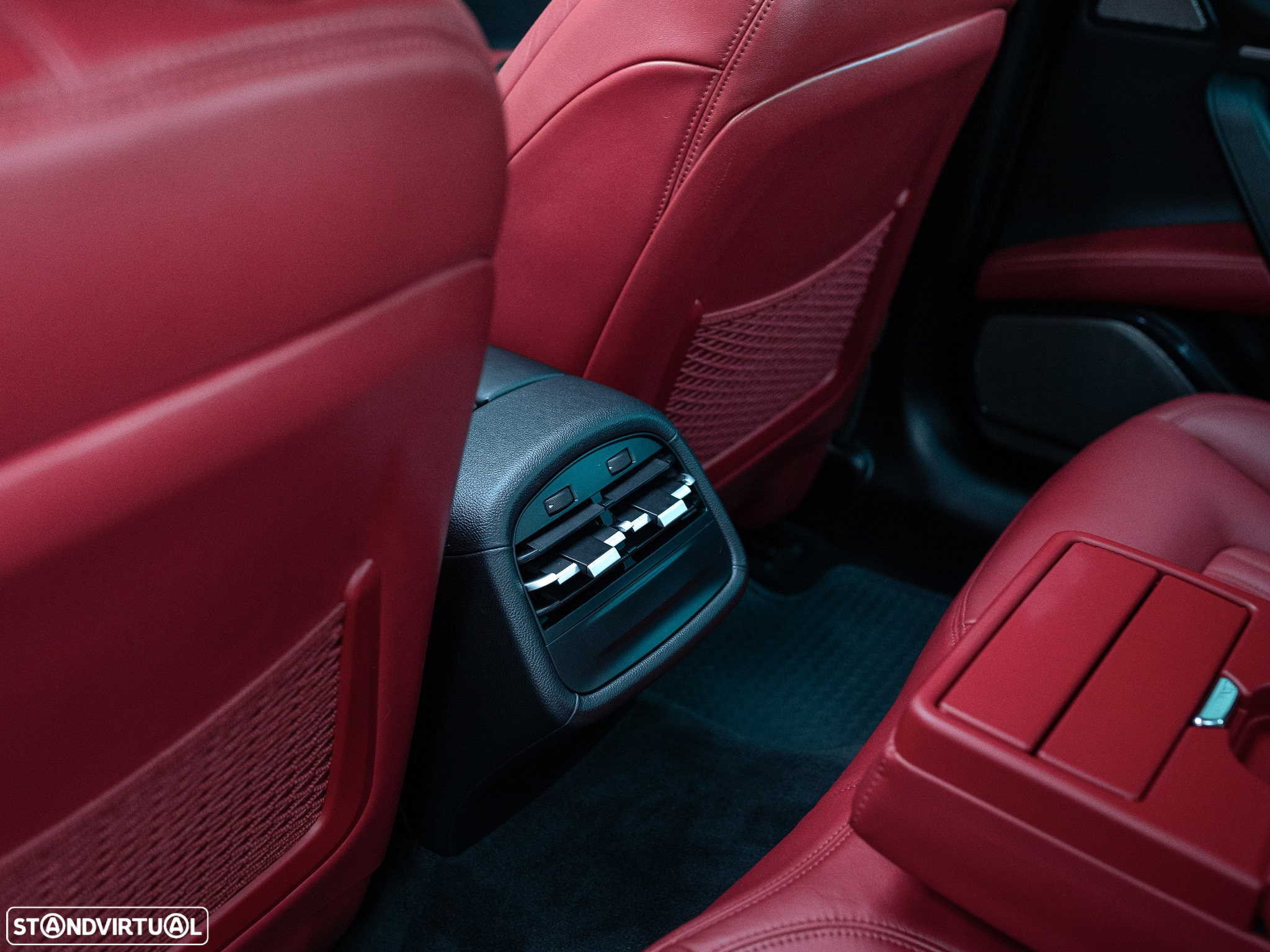Maserati Ghibli 3.0 V6 - 47