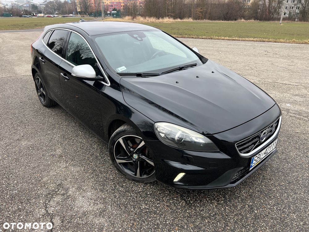 Volvo V40 D3 R Design - 18
