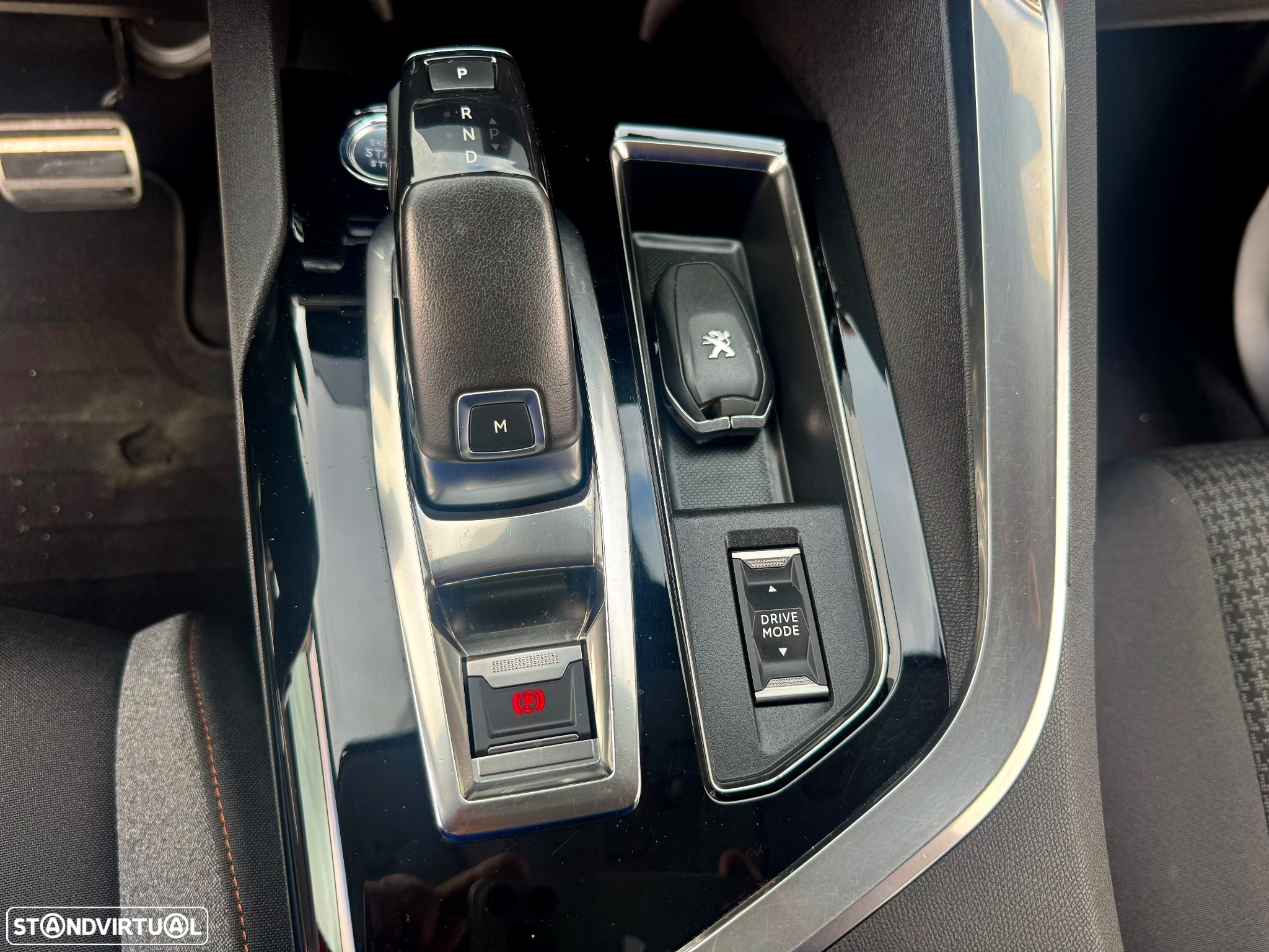 Peugeot 3008 1.5 BlueHDi GT EAT8 - 18