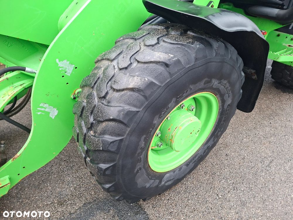 Caterpillar CAT 906 M - 17