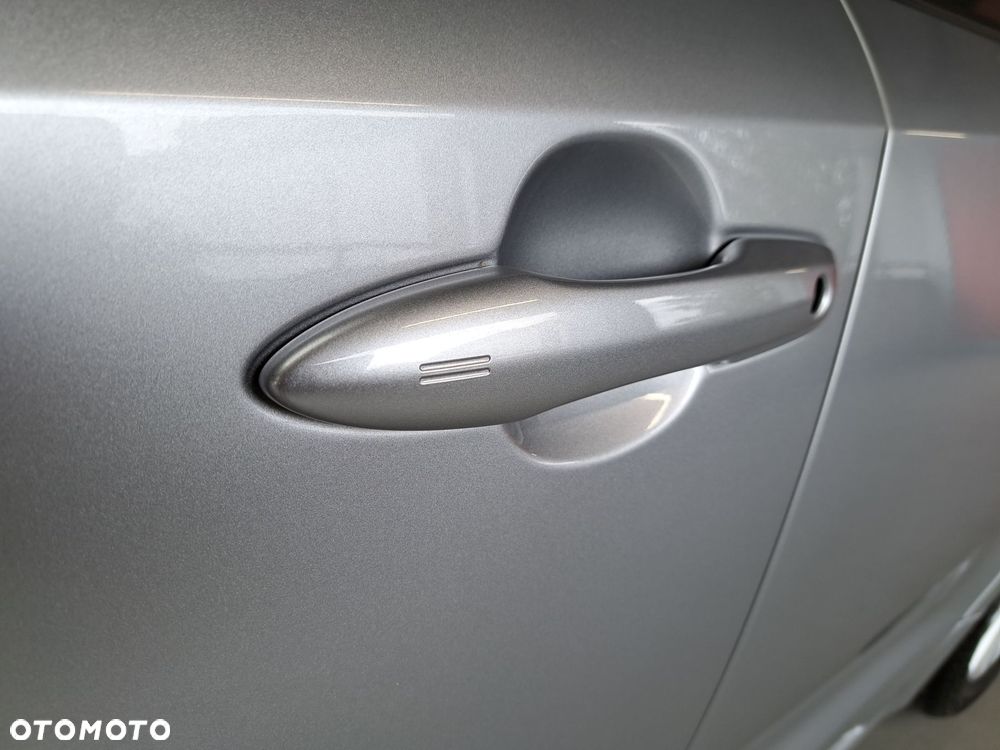 Toyota Corolla 1.8 Hybrid Comfort - 37