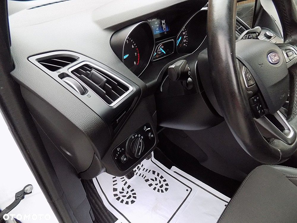 Ford Kuga 1.5 EcoBoost FWD Titanium ASS - 10